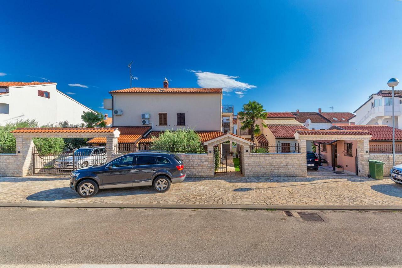 Ferienwohnung House Nono Poreč Exterior foto